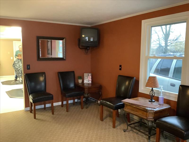 1106 Hair Quarters Salon Nappanee, IN